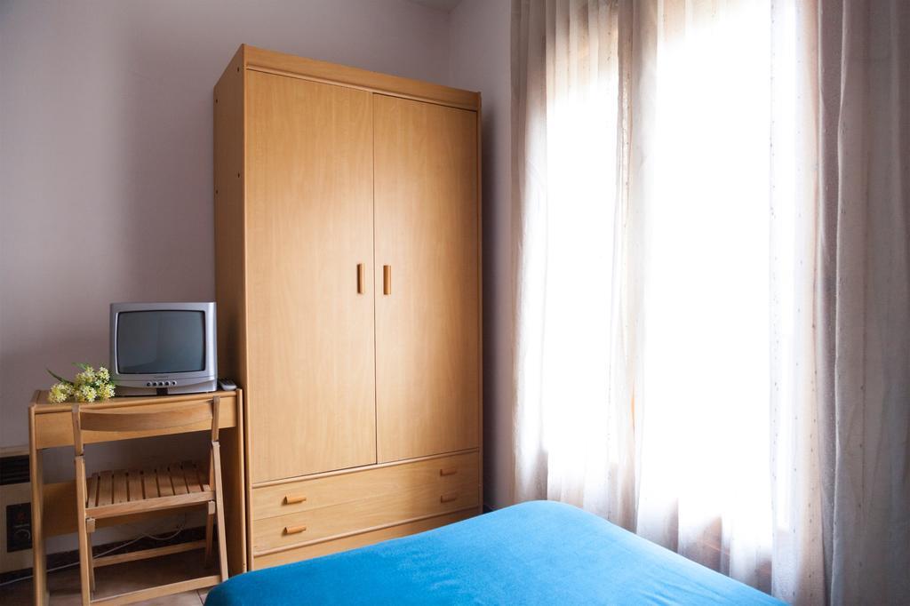 La Cabana Hotel Каспе Екстериор снимка